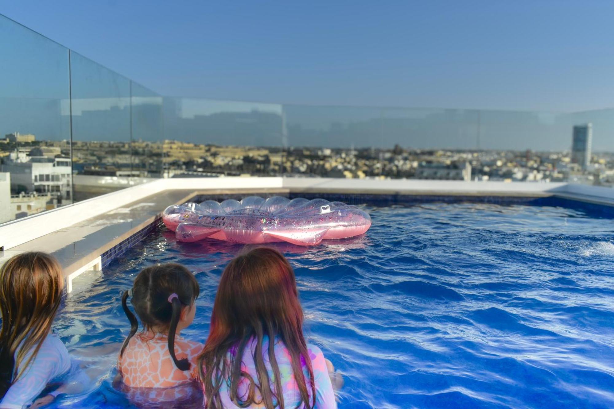 Cast Apartments Gzira Екстериор снимка